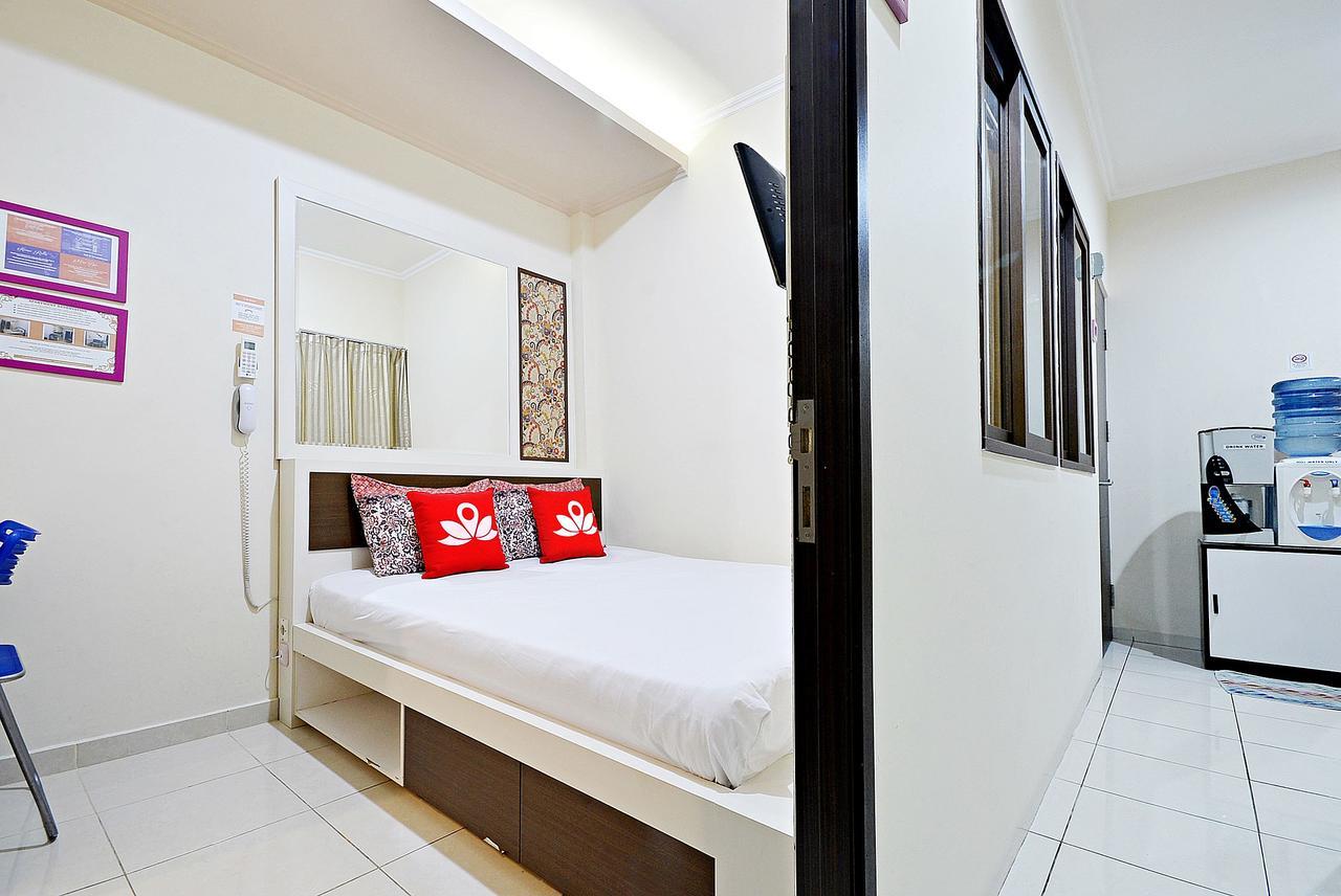 Zen Rooms Cideng Barat Jakarta Ngoại thất bức ảnh