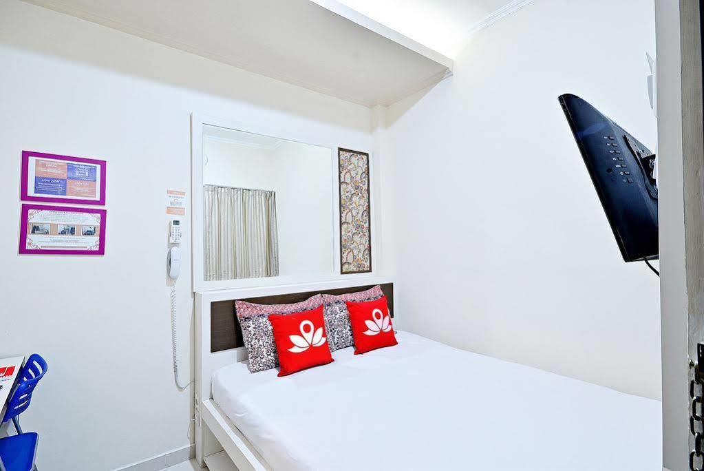 Zen Rooms Cideng Barat Jakarta Ngoại thất bức ảnh