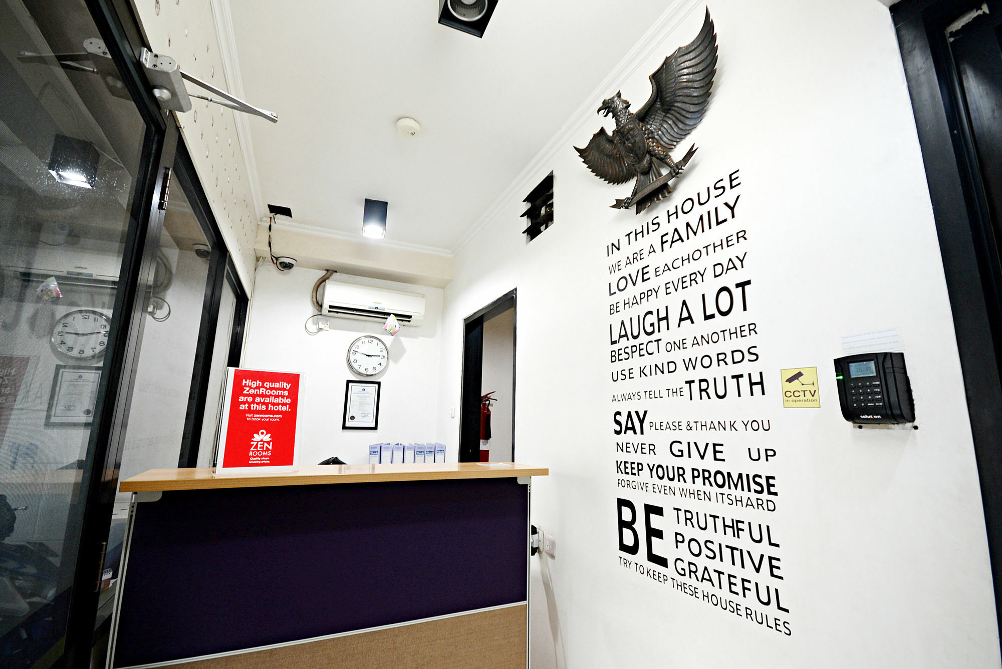 Zen Rooms Cideng Barat Jakarta Ngoại thất bức ảnh