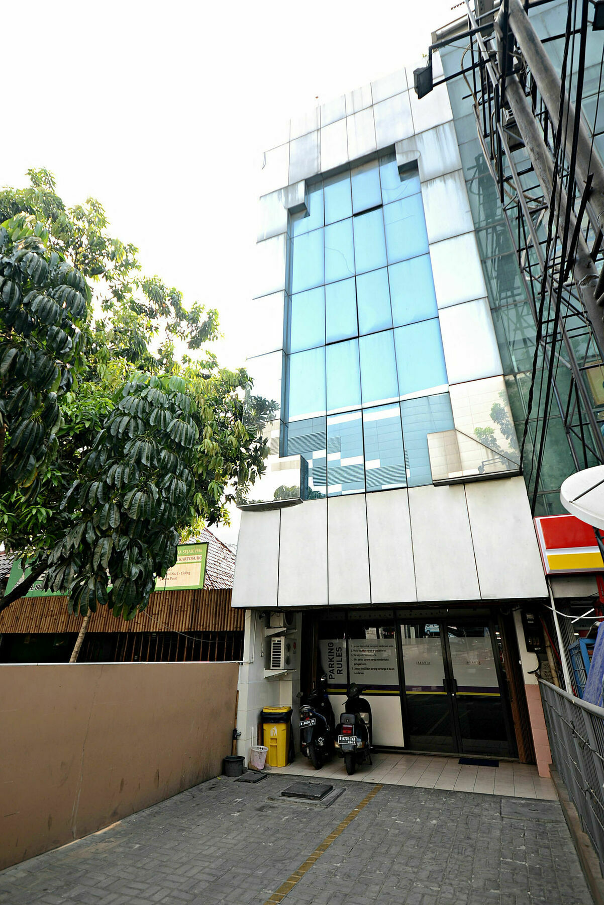 Zen Rooms Cideng Barat Jakarta Ngoại thất bức ảnh